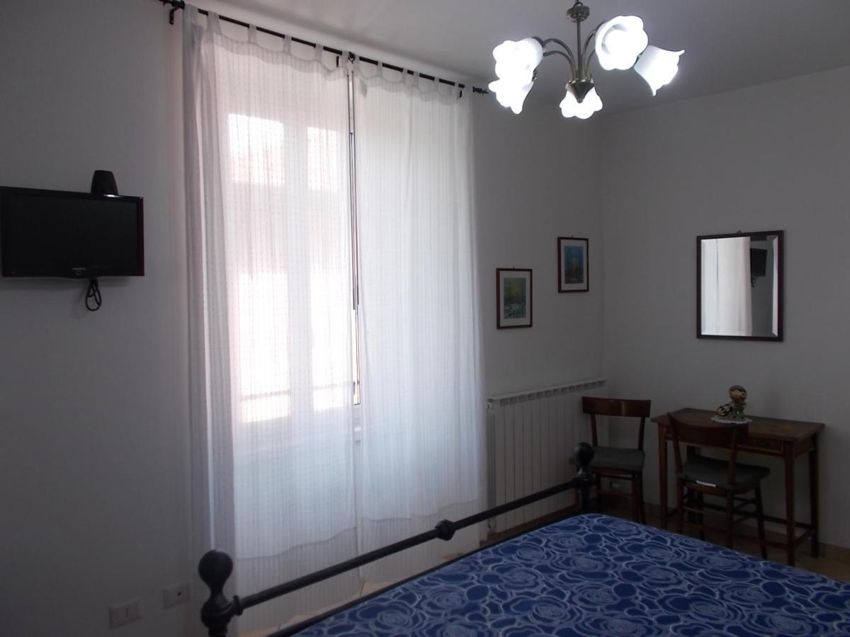 B&B Zia Lina Dongo Ngoại thất bức ảnh