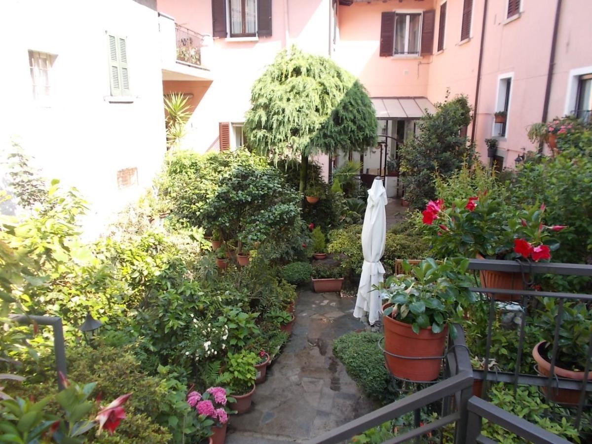 B&B Zia Lina Dongo Ngoại thất bức ảnh